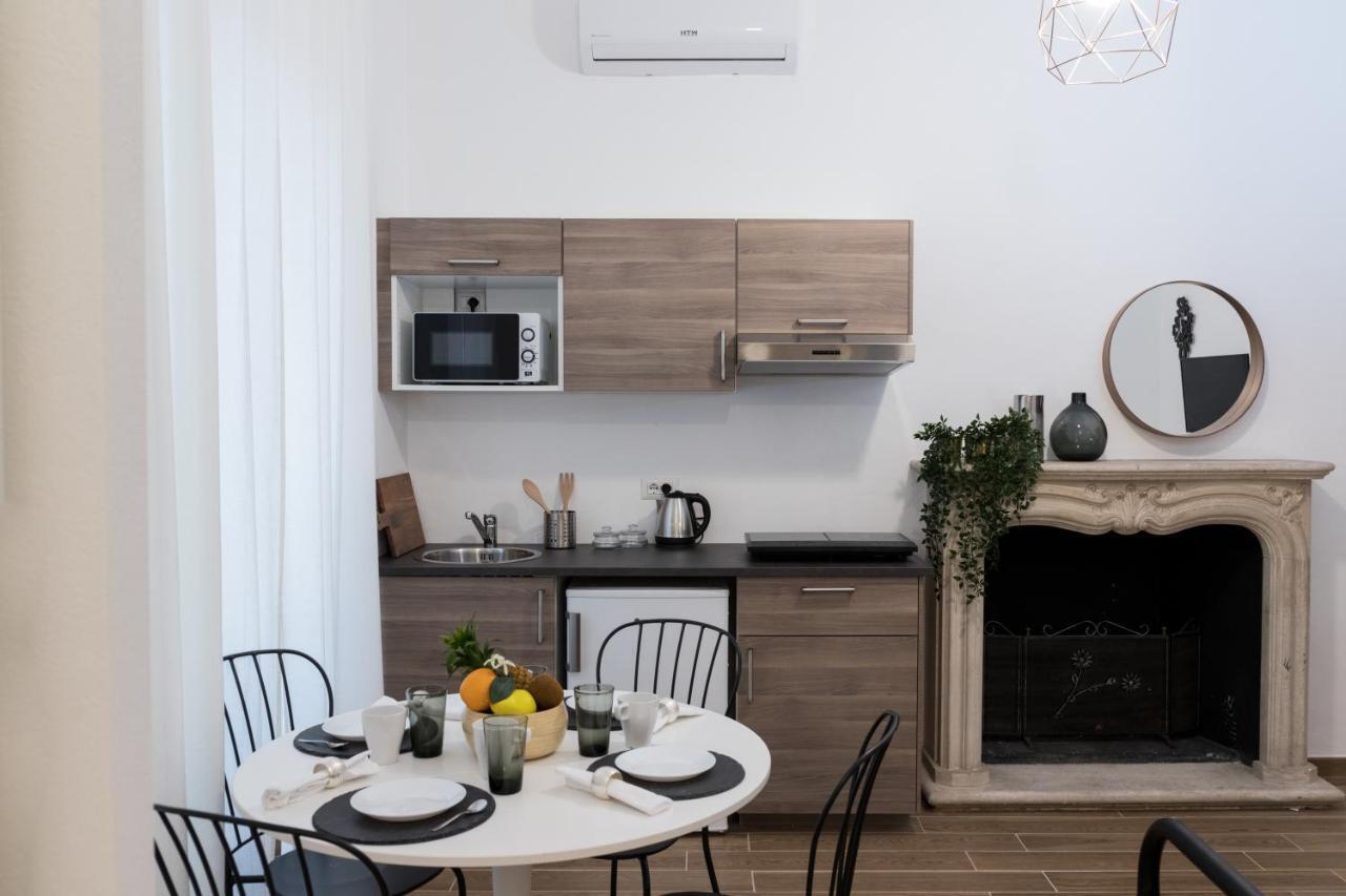 Hemeras Boutique Homes - 4 Design Near Central Station Apartment Mailand